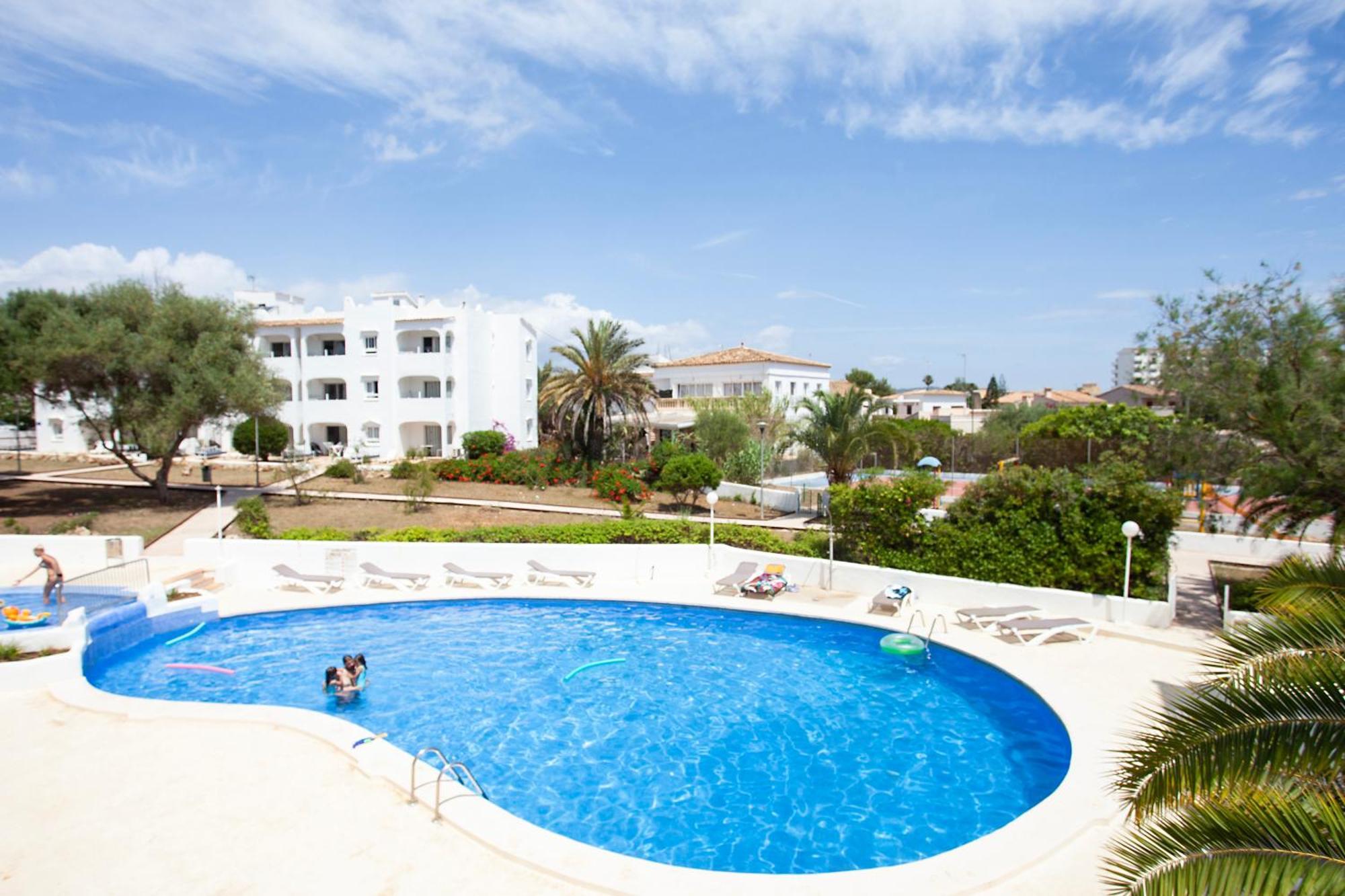 Bj Apartamentos Europa Sa Coma  Exterior photo